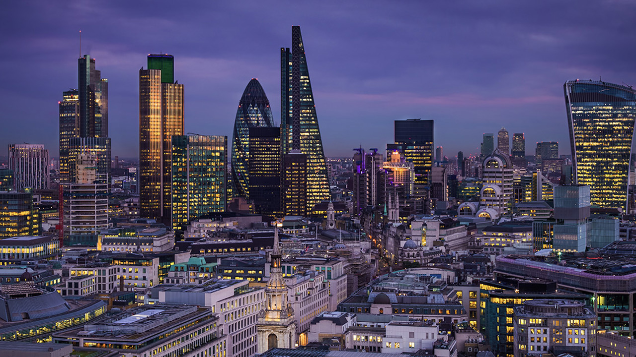 Aerial view of 41 Luke Street, Shoreditch, London EC2A 4DP - XEROTECH AI headquarters location in Tech City